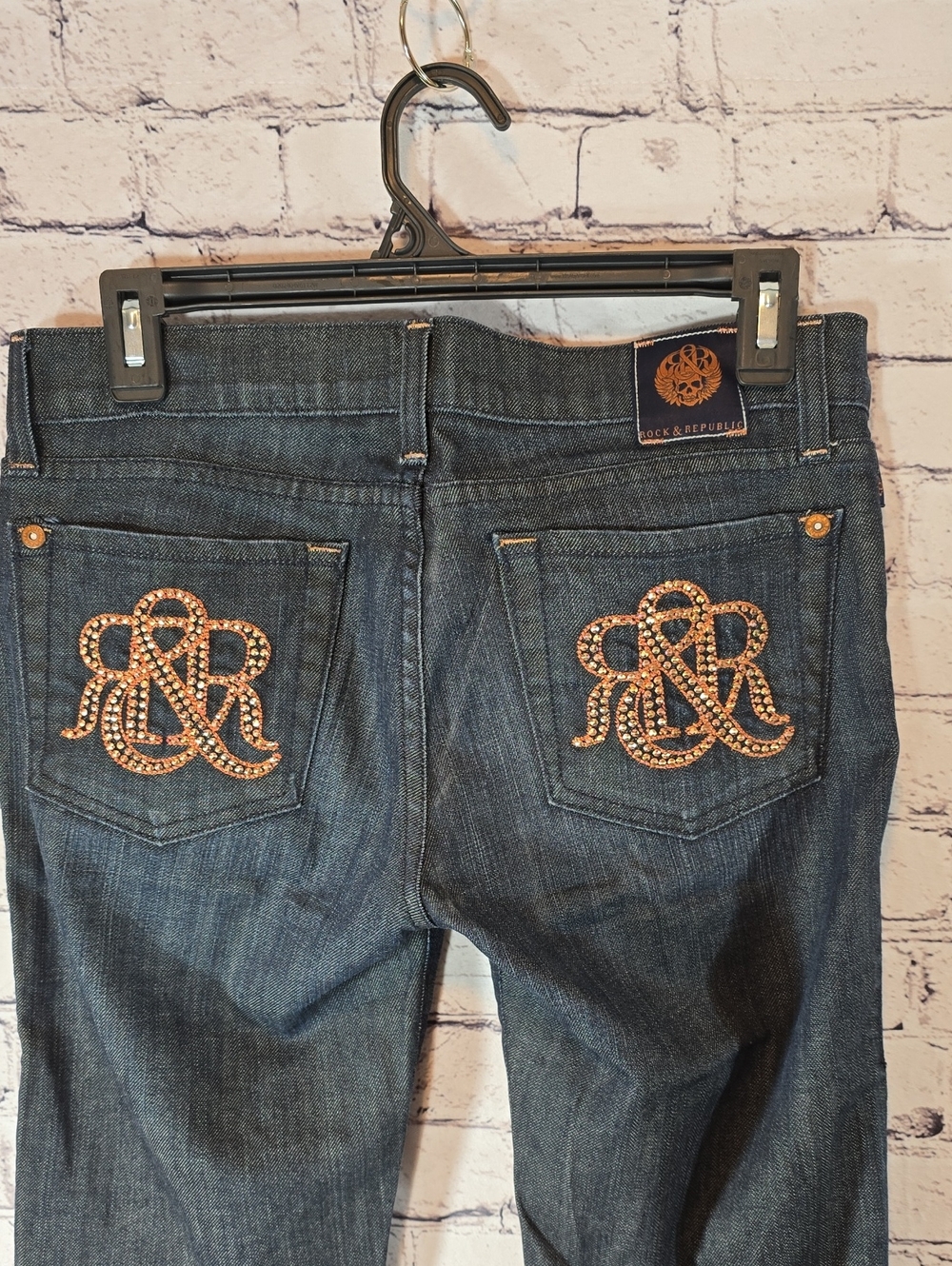 Rock & Republic Dark Wash Women’s Jeans with Embellished Back Pockets Size 27 - Picture 7 of 12
